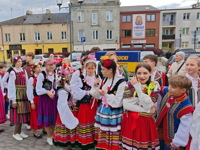 uczniowie podczas zajęć