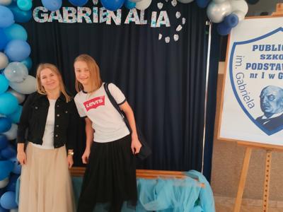uczniowie podczas zabawy