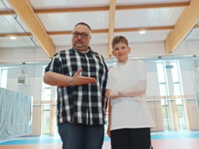 uczniowie podczas zajęć