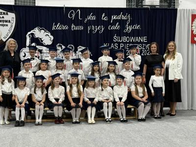 uczniowie podczas zajęć