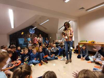 Wizyta w bibliotece publicznej