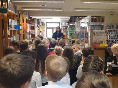 Wycieczka klasy 1a i 1e do Miejsko-Gminnej Biblioteki Publicznej w Grójcu