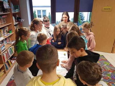 Klasa IIIc odwiedziła Bibliotekę Pedagogiczną w Grójcu