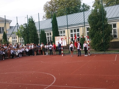 Uroczyste rozpoczęcie roku  szkolnego