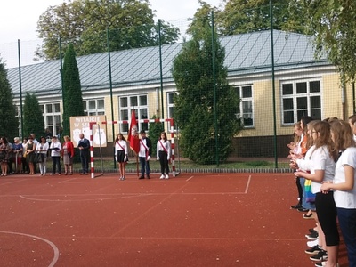 Uroczyste rozpoczęcie roku  szkolnego 