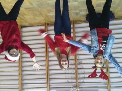 Zabawa na sali gimnastycznej 