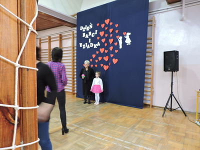 Przedstawienie na dzień babci i dziadka 