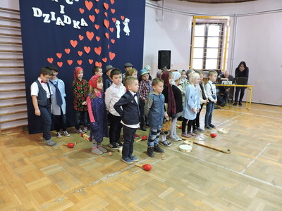 Przedstawienie na dzień babci i dziadka 