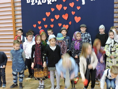 Przedstawienie na dzień babci i dziadka 