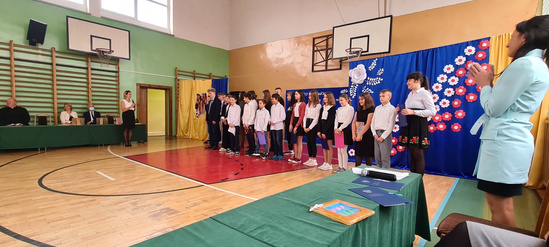 Wspólne zdjęcie uczniów