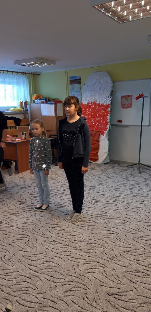 Odśpiewanie hymnu narodowego  
