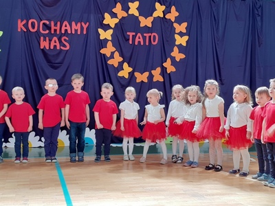 Zdjęcie wszystkich dzieci razem 