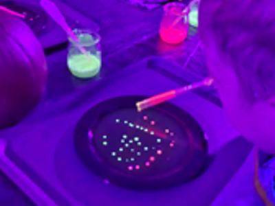 Dzieci podczas warsztatów.