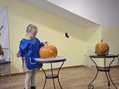 Dzieci podczas warsztatów.