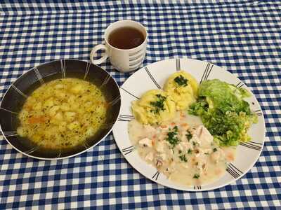18122024_obiad_dieta_podstawowa1_i_latwostrawna2.jpeg[small]