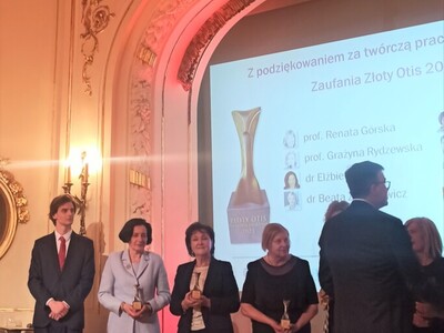 Pracownik naszego Szpitala dr n.med Elżbieta Puacz1