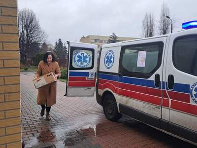"Daj dzieciom uśmiech na święta"