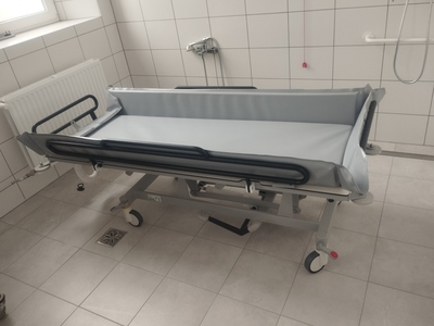 wózek transportowo-kąpielowy 