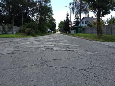 Prace budowlane na drodze powiatowej Nr 1905 E (fot: K.Kieruzel/PZD)