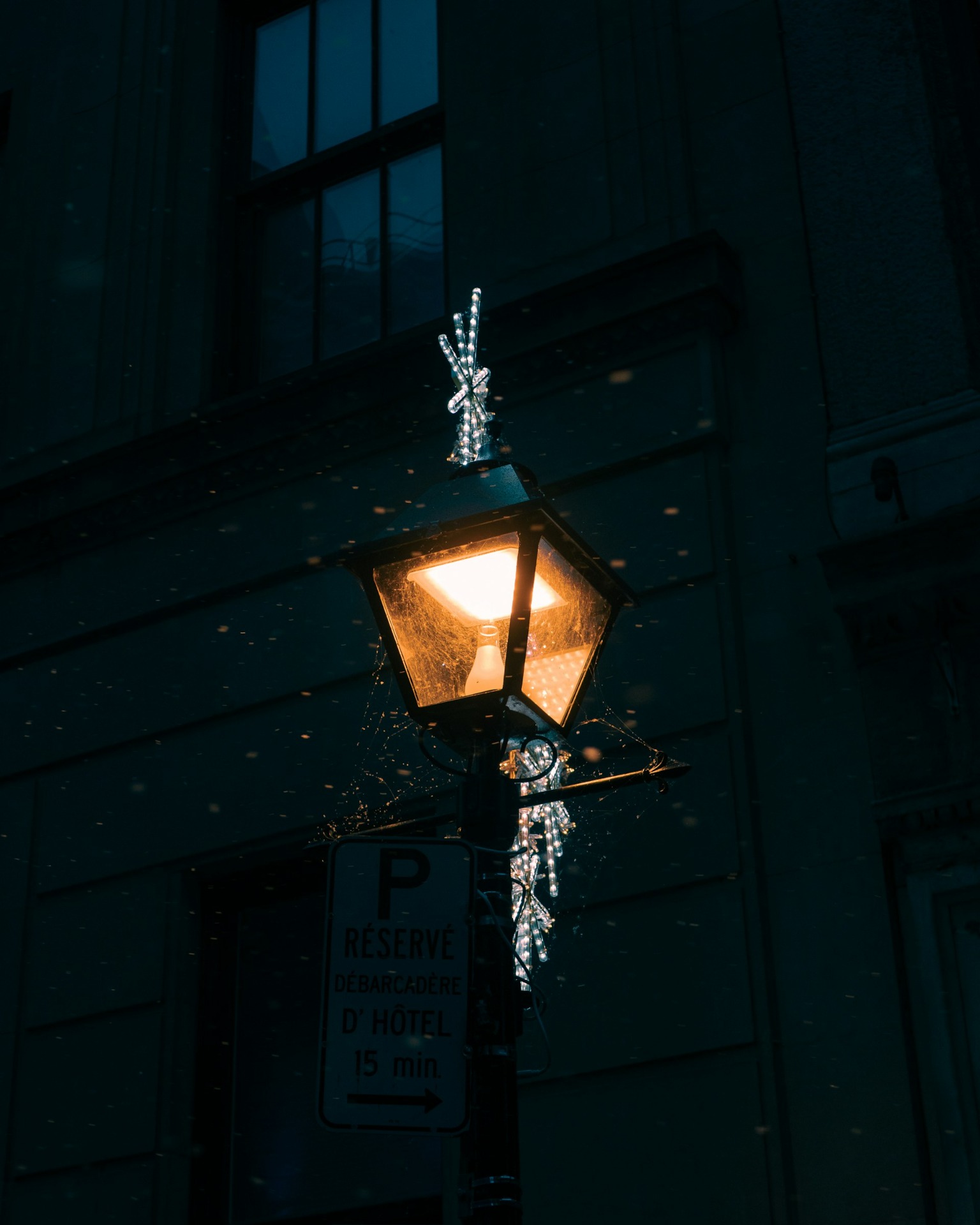  Phil Desforges on Unsplash