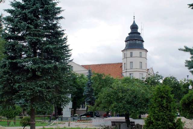 ratusz_zrodlo_portal_moje_mazury.jpg [640x428]