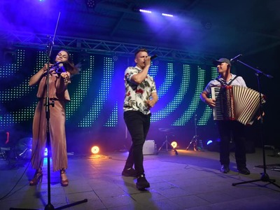 park miejski i występy gwiazd disco polo