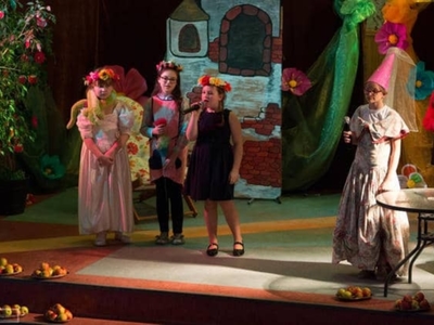 Na zdjęciu grupa teatralna Bez Pośpiechu 