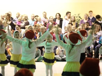 Tancerze Klubu Tańca Towarzyskiego BALAVIO