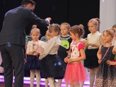 Tancerze Klubu Tańca Towarzyskiego BALAVIO