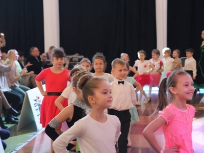 Tancerze Klubu Tańca Towarzyskiego BALAVIO