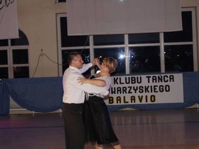 Tancerze Klubu Tańca Towarzyskiego BALAVIO