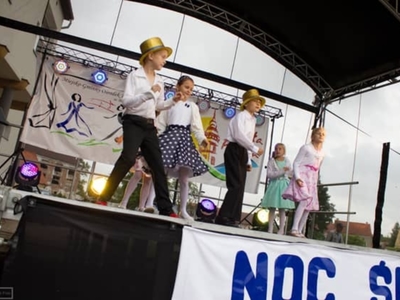 Tancerze Klubu Tańca Towarzyskiego BALAVIO