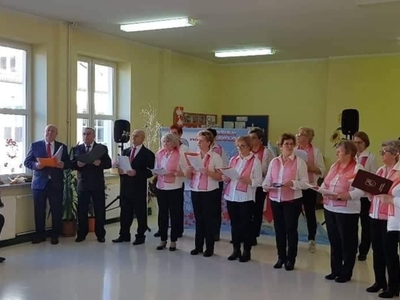 Chòr Seniora - występ w przedszkolu