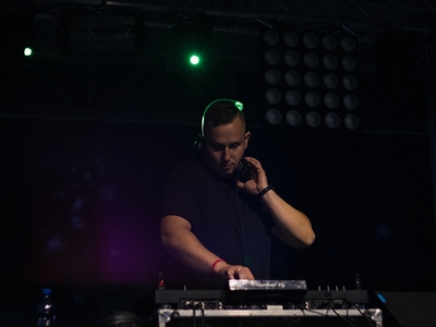 SUMMER DJ FIGHT