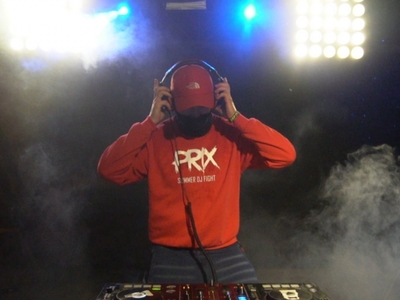 SUMMER DJ FIGHT