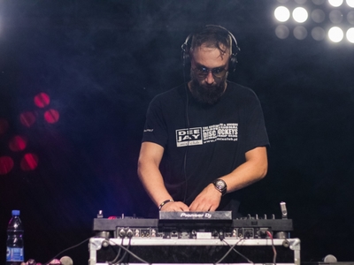 SUMMER DJ FIGHT
