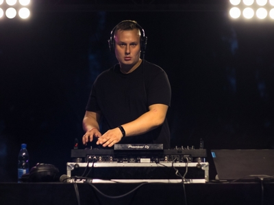 SUMMER DJ FIGHT