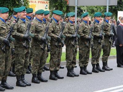 Mieszkańcy Białej Piskiej w hołdzie Bohaterom