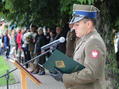Mieszkańcy Białej Piskiej w hołdzie Bohaterom