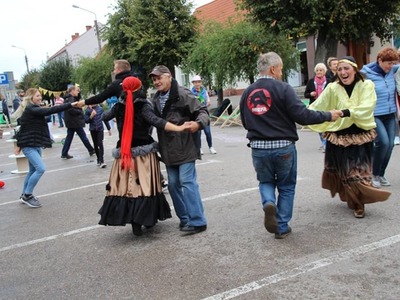 ŻYWA ULICA