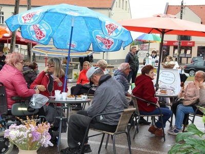 ŻYWA ULICA