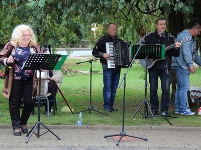 ŻYWA ULICA