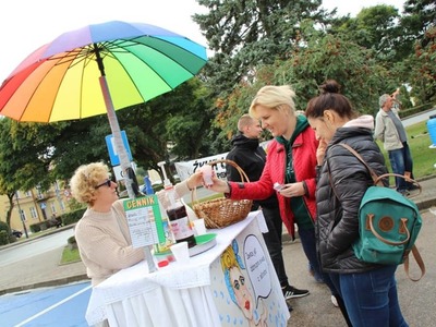 ŻYWA ULICA