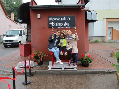 ŻYWA ULICA