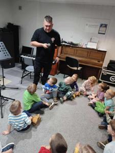 Grupa Motylki z Przedszkola Miejskiego