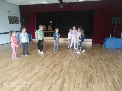 Zajęcia wakacyjne z dziećmi w MGOK i MGBP
