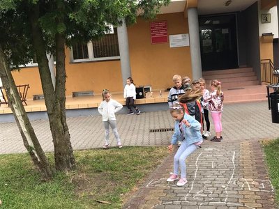 Zajęcia wakacyjne z dziećmi w MGOK i MGBP