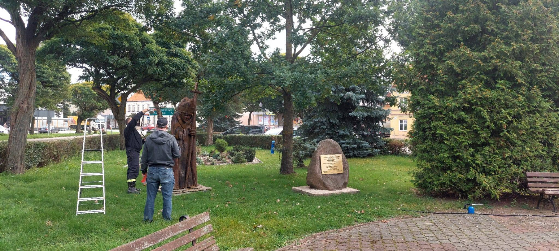 Rzeźby na terenie Białej Piskiej zyskały nowy wygląd!