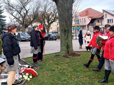 Pamięć i Hołd: Rocznica Stanu Wojennego i Pacyfikacji KWK "Wujek"