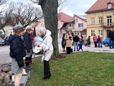 Pamięć i Hołd: Rocznica Stanu Wojennego i Pacyfikacji KWK "Wujek"